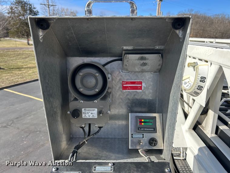 image for item FC5063 2000 American Lafrance Eagle ladder fire truck