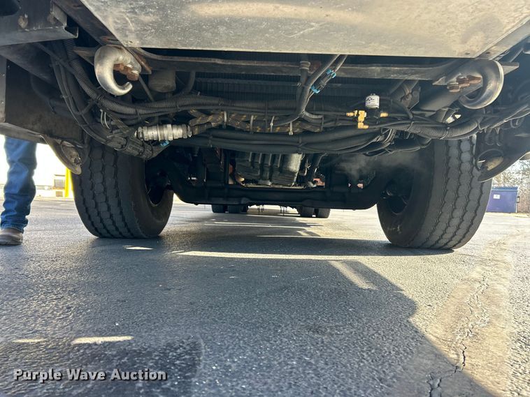 image for item FC5063 2000 American Lafrance Eagle ladder fire truck