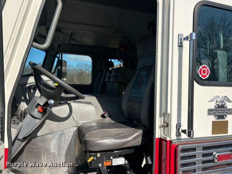 image for item FC5063 2000 American Lafrance Eagle ladder fire truck