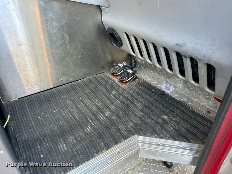 image for item FC5063 2000 American Lafrance Eagle ladder fire truck