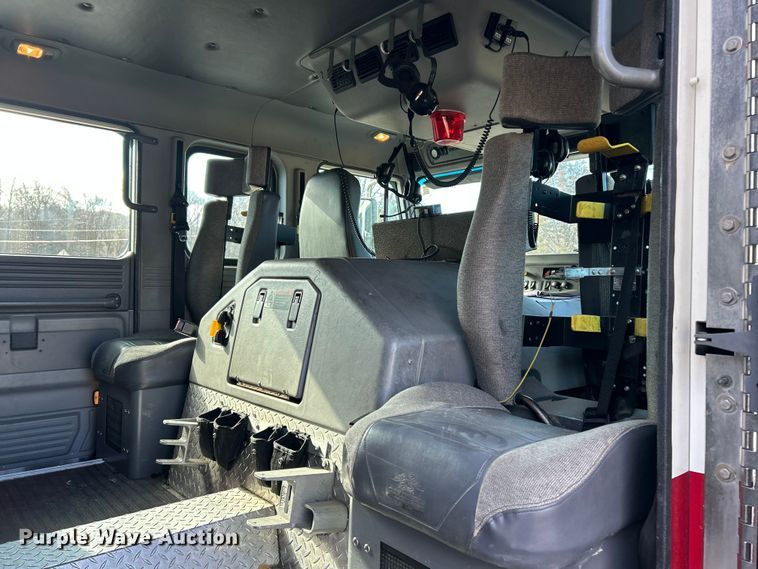 image for item FC5063 2000 American Lafrance Eagle ladder fire truck