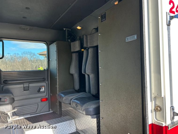 image for item FC5063 2000 American Lafrance Eagle ladder fire truck