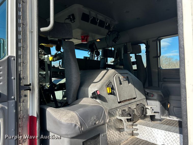 image for item FC5063 2000 American Lafrance Eagle ladder fire truck