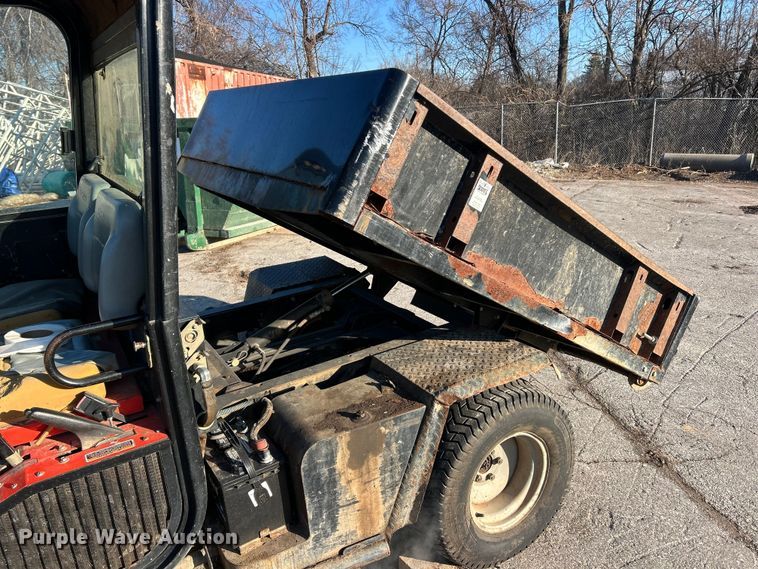 image for item FC5081 Cushman Turf-Truckster utility vehicle