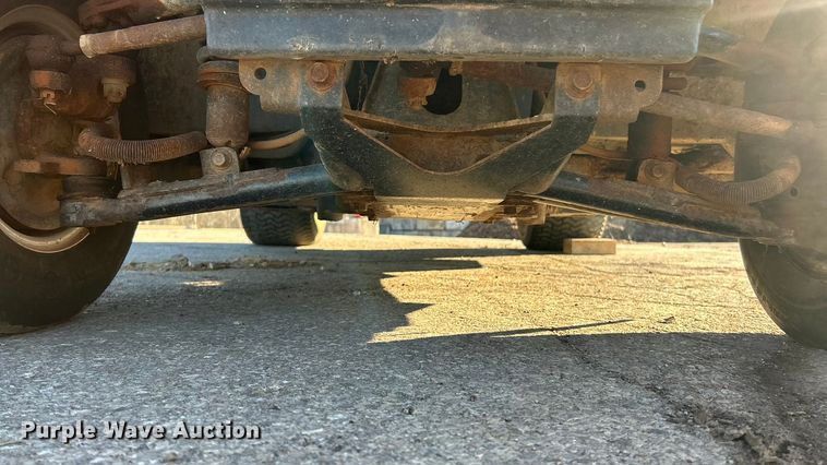 image for item FC5081 Cushman Turf-Truckster utility vehicle