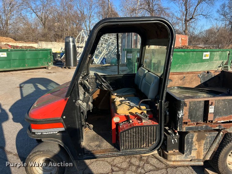 image for item FC5081 Cushman Turf-Truckster utility vehicle