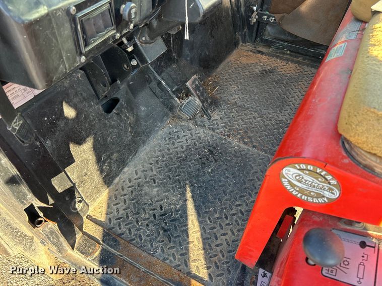 image for item FC5081 Cushman Turf-Truckster utility vehicle