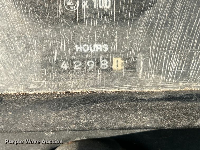 image for item FC5081 Cushman Turf-Truckster utility vehicle