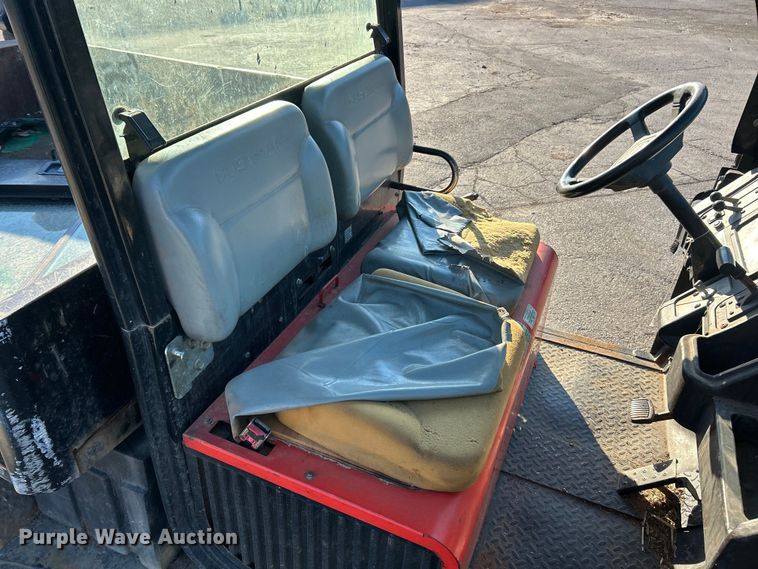 image for item FC5081 Cushman Turf-Truckster utility vehicle