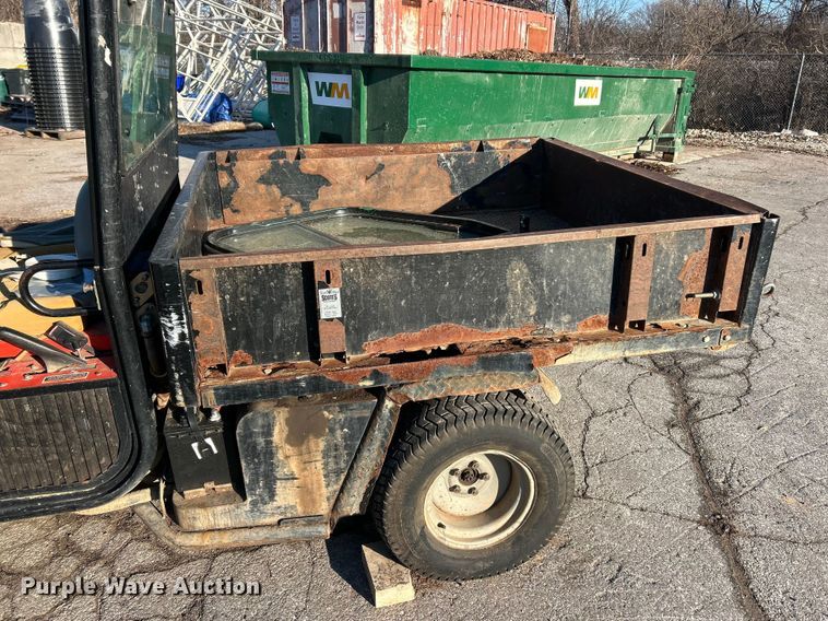 image for item FC5081 Cushman Turf-Truckster utility vehicle