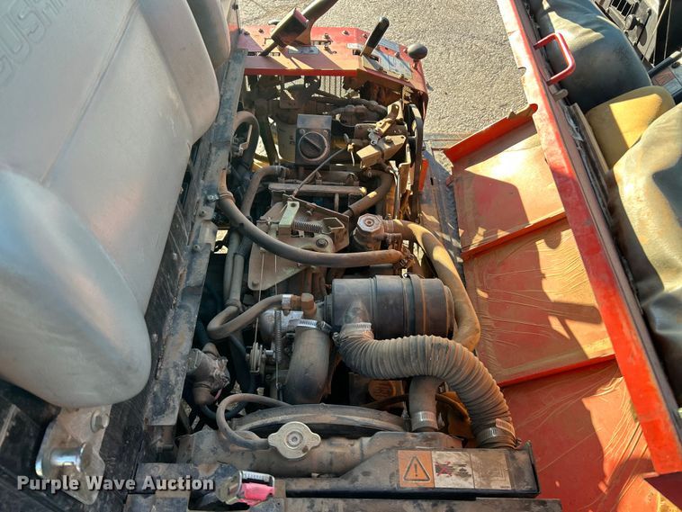 image for item FC5081 Cushman Turf-Truckster utility vehicle