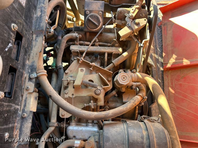 image for item FC5081 Cushman Turf-Truckster utility vehicle