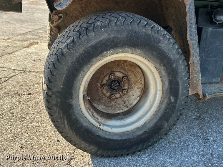 image for item FC5081 Cushman Turf-Truckster utility vehicle