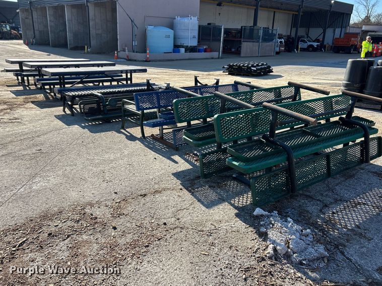 image for item FC5086 (14) picnic tables