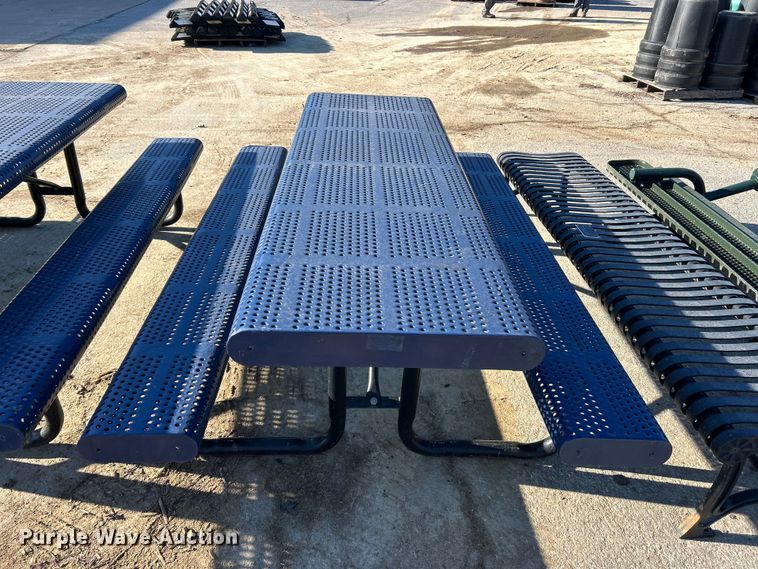 image for item FC5086 (14) picnic tables