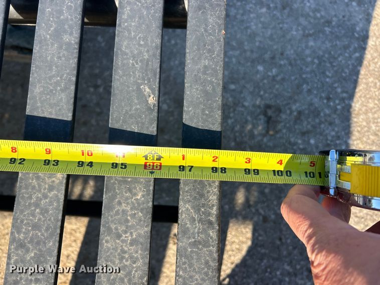 image for item FC5086 (14) picnic tables