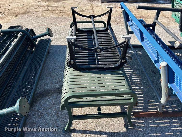 image for item FC5086 (14) picnic tables