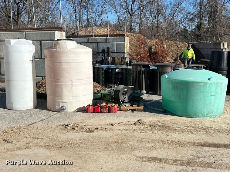 image for item FC5089 Tanks