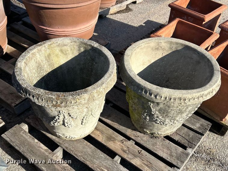 image for item FC5090 (107) plant pots