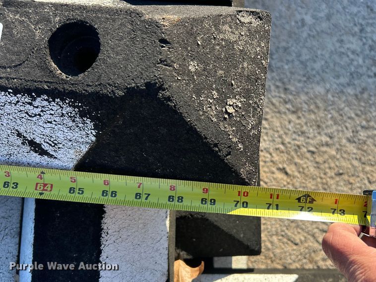 image for item FC5091 (35) GNR parking blocks