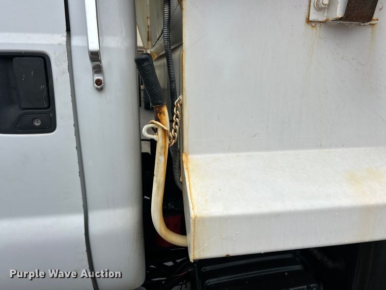 image for item FC5111 2011 Ford F650 Super Duty dump truck