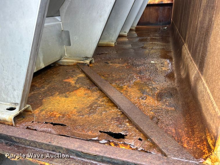 image for item FC5111 2011 Ford F650 Super Duty dump truck