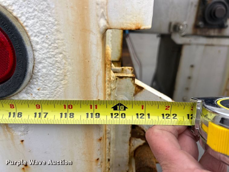 image for item FC5111 2011 Ford F650 Super Duty dump truck