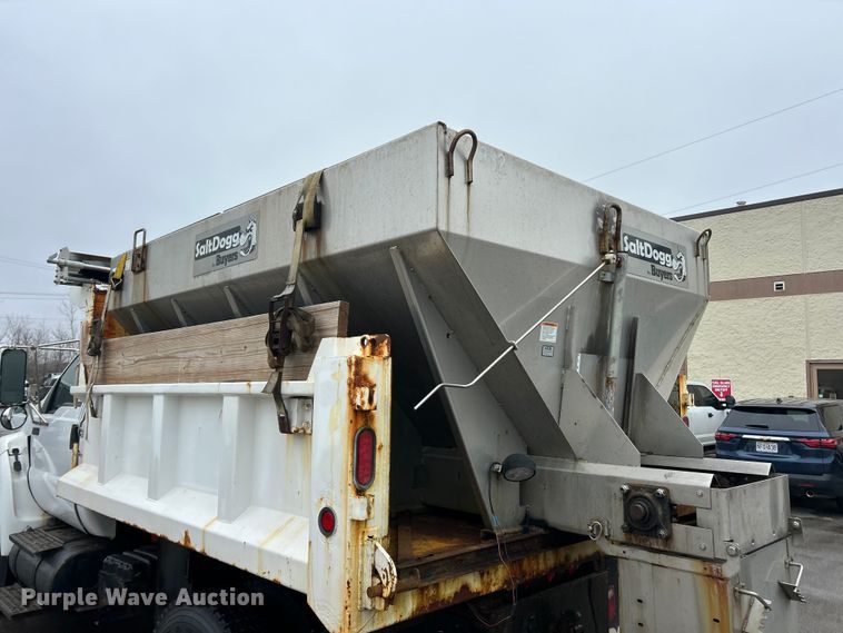 image for item FC5111 2011 Ford F650 Super Duty dump truck