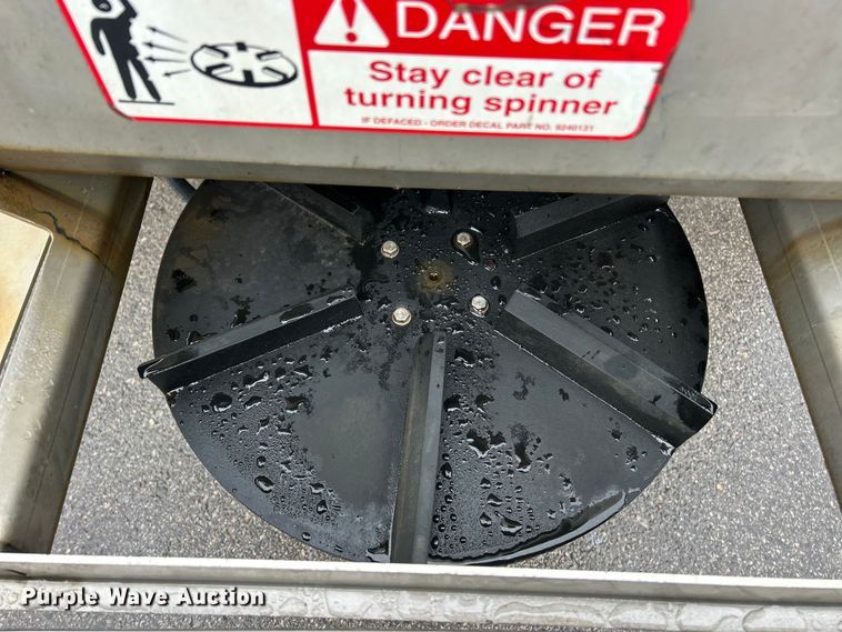 image for item FC5111 2011 Ford F650 Super Duty dump truck