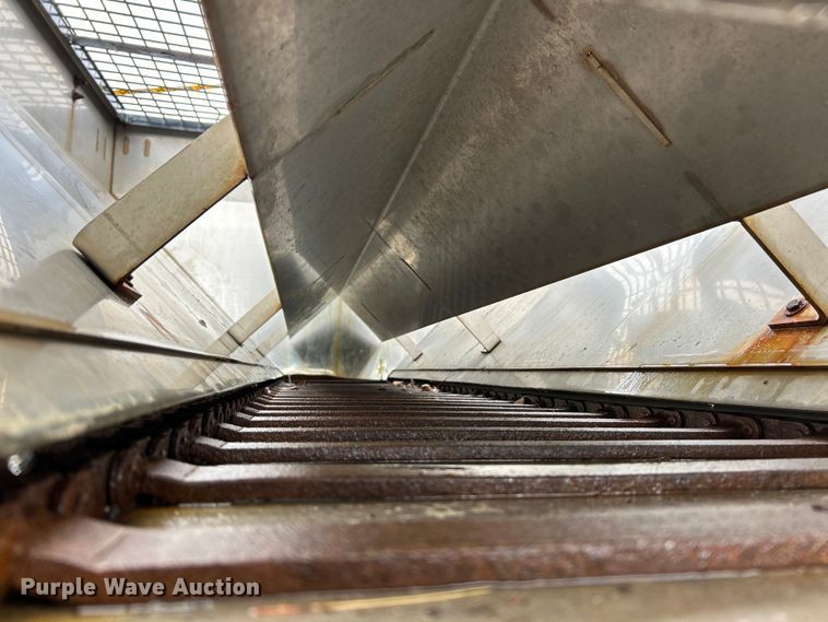 image for item FC5111 2011 Ford F650 Super Duty dump truck