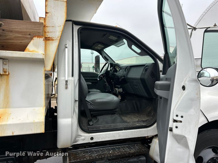image for item FC5111 2011 Ford F650 Super Duty dump truck