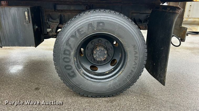 image for item FC5111 2011 Ford F650 Super Duty dump truck