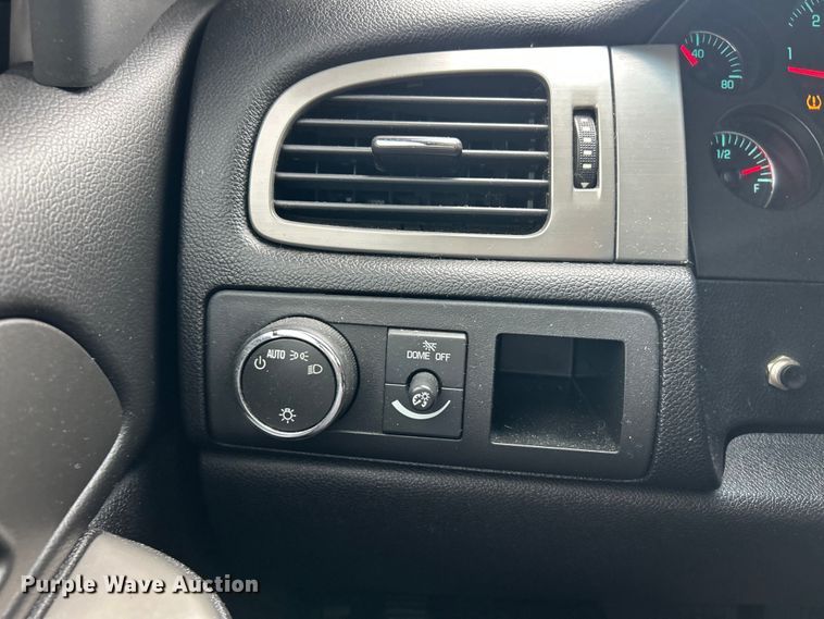 image for item FC5114 2013 Chevrolet Tahoe SUV