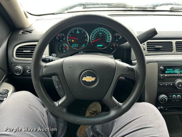 image for item FC5114 2013 Chevrolet Tahoe SUV