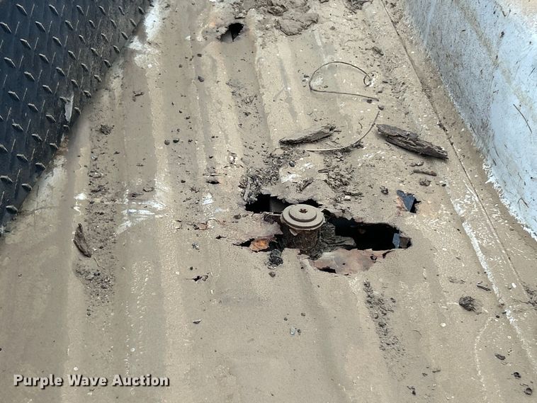 image for item FC5116 2006 Ford F250 Super Duty pickup truck