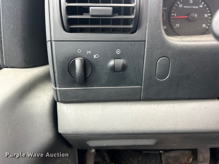 image for item FC5116 2006 Ford F250 Super Duty pickup truck