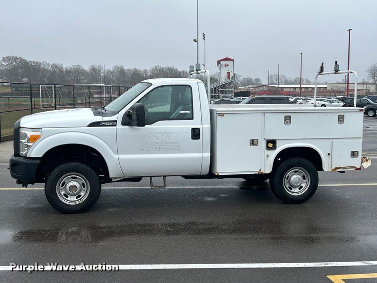 image for item FC5117 2014 Ford F250 Super Duty utility bed pickup truck