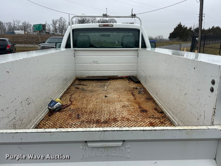 image for item FC5117 2014 Ford F250 Super Duty utility bed pickup truck