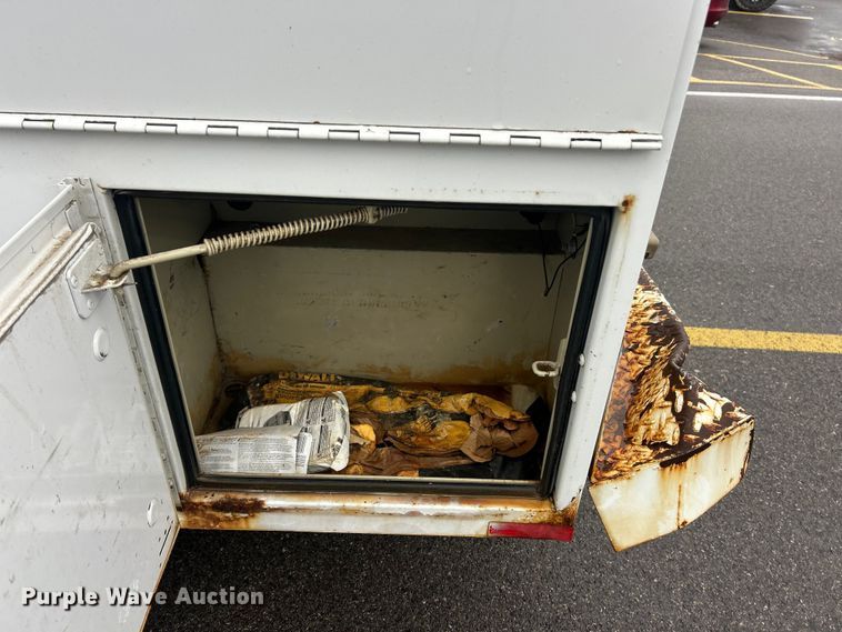 image for item FC5117 2014 Ford F250 Super Duty utility bed pickup truck