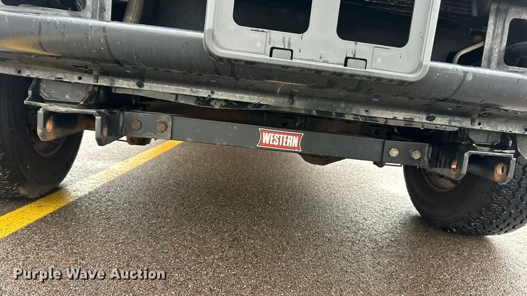 image for item FC5117 2014 Ford F250 Super Duty utility bed pickup truck