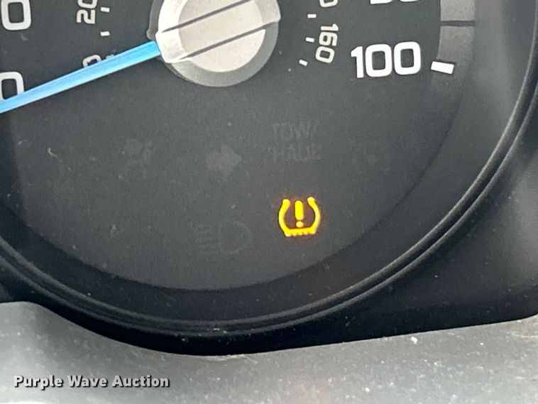 image for item FC5117 2014 Ford F250 Super Duty utility bed pickup truck