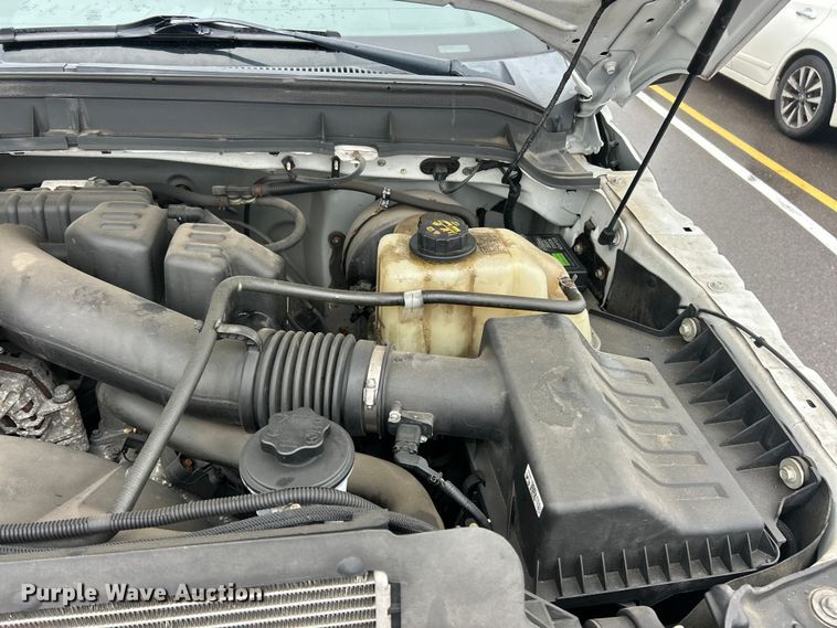 image for item FC5117 2014 Ford F250 Super Duty utility bed pickup truck