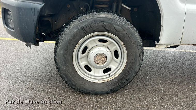 image for item FC5117 2014 Ford F250 Super Duty utility bed pickup truck