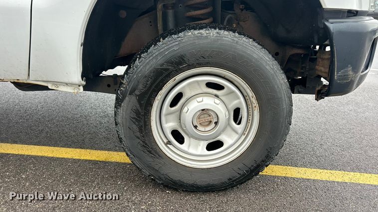 image for item FC5117 2014 Ford F250 Super Duty utility bed pickup truck