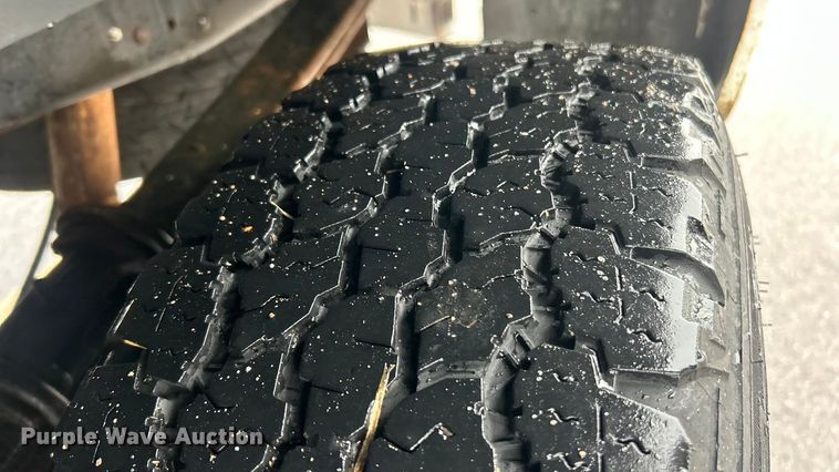 image for item FC5117 2014 Ford F250 Super Duty utility bed pickup truck