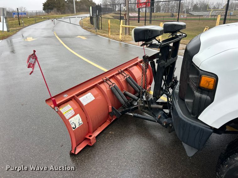 image for item FC5118 2008 Ford F250  Super Duty flatbed pickup truck