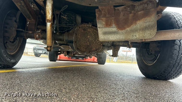 image for item FC5119 2008 Ford F250 Super Duty utility bed pickup truck