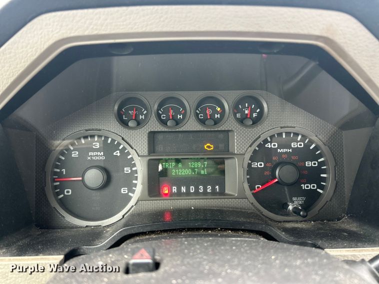 image for item FC5119 2008 Ford F250 Super Duty utility bed pickup truck