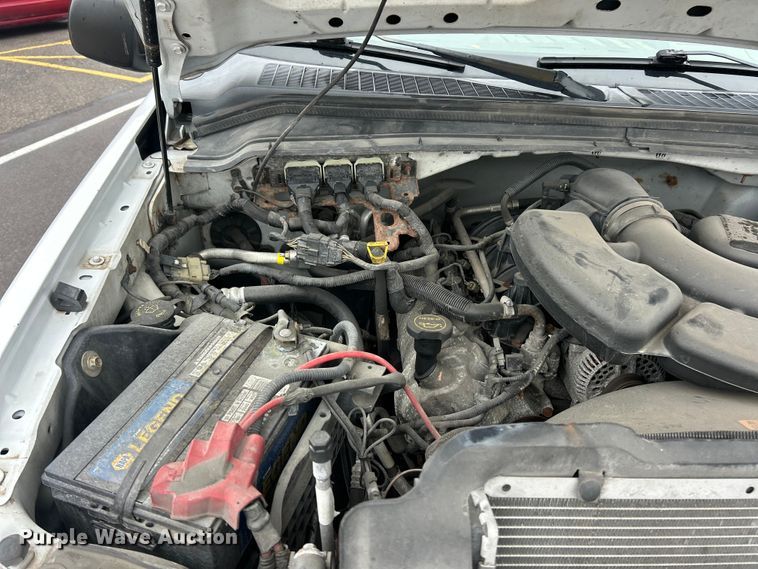 image for item FC5119 2008 Ford F250 Super Duty utility bed pickup truck