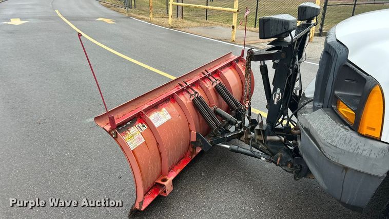 image for item FC5120 2006 Ford F250 Super Duty flatbed pickup truck